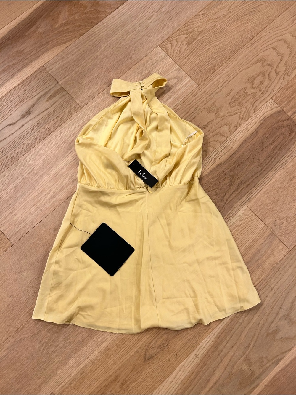 Sleek Essence Light Yellow Satin Halter Sleeveless Mini Dress - Picture 3 of 5
